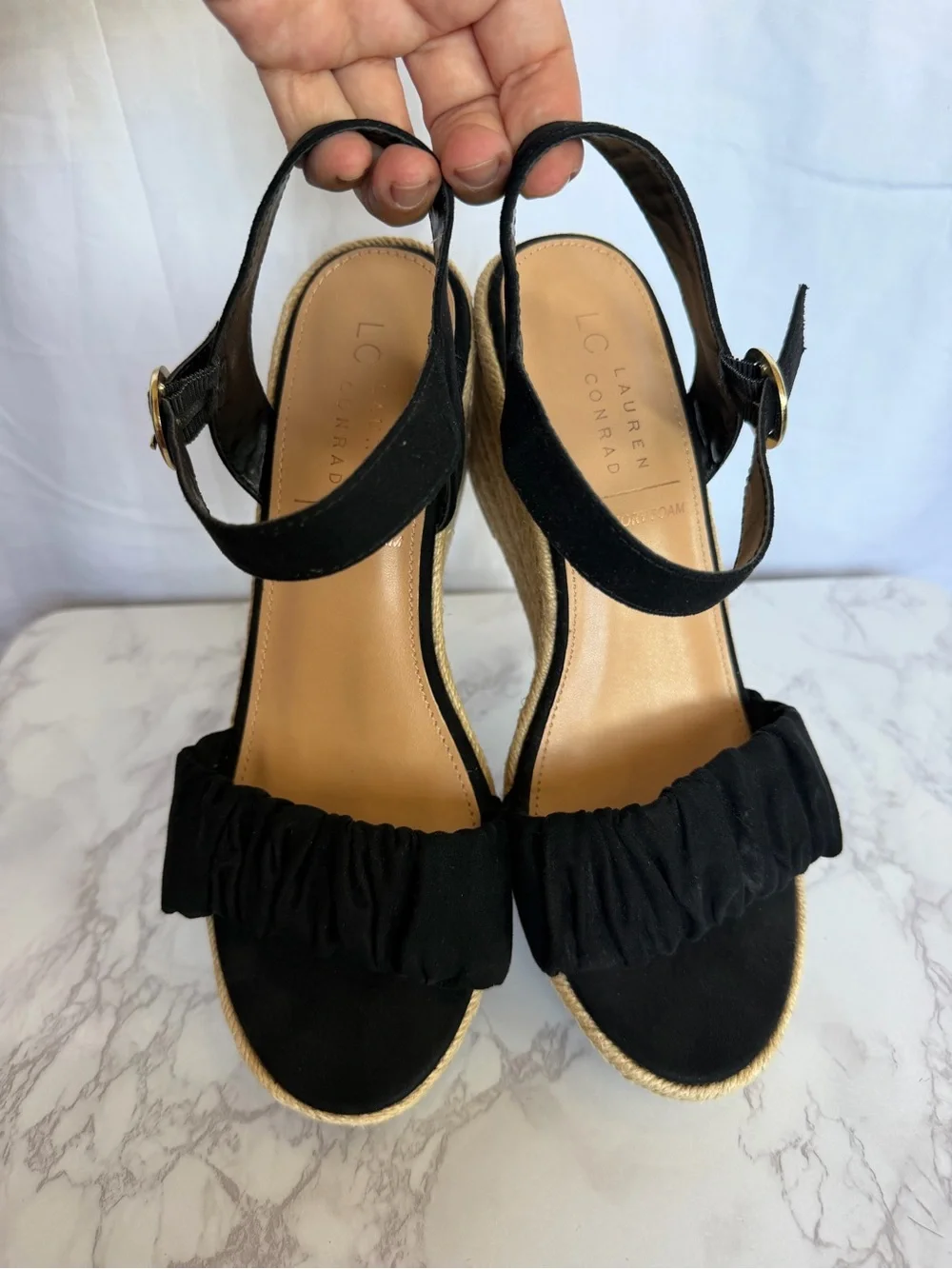 LC Lauren Conrad Yuki Women's Wedge Sandals